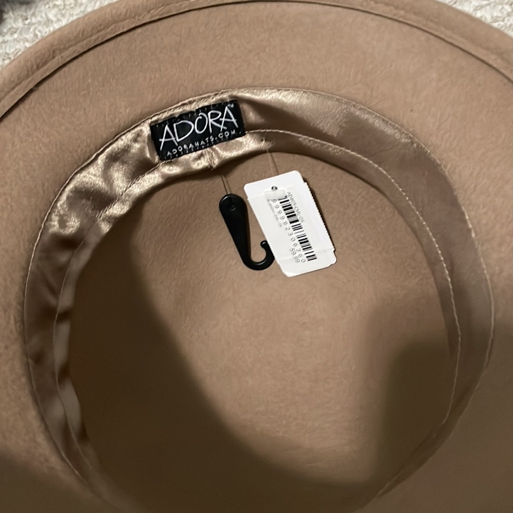 Adora hat - Picture 4 of 5